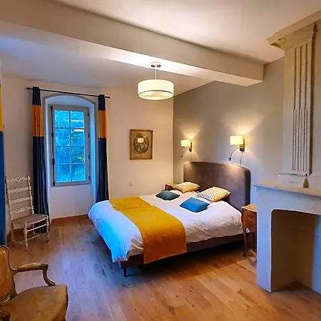 Manoir Du Bellay 3*
